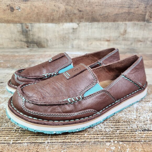 Ariat Cruiser Women Size 7.5 B Brown ECO Leather Casual Loafer Slip On Comfort - Picture 3 of 10